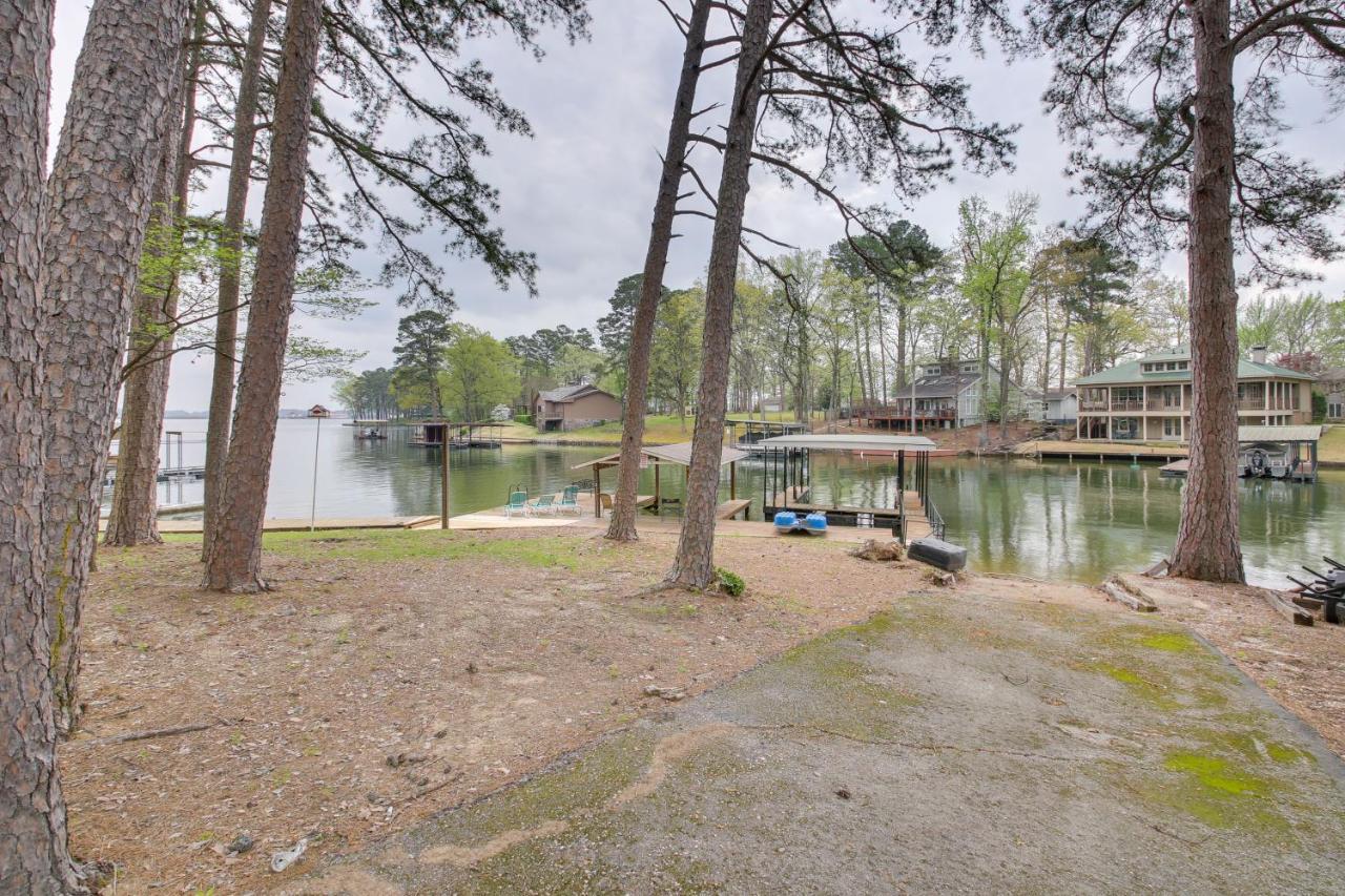 Вилла Cozy Lake Cabin With Dock In Hot Springs Natl Park Lake Hamilton Экстерьер фото